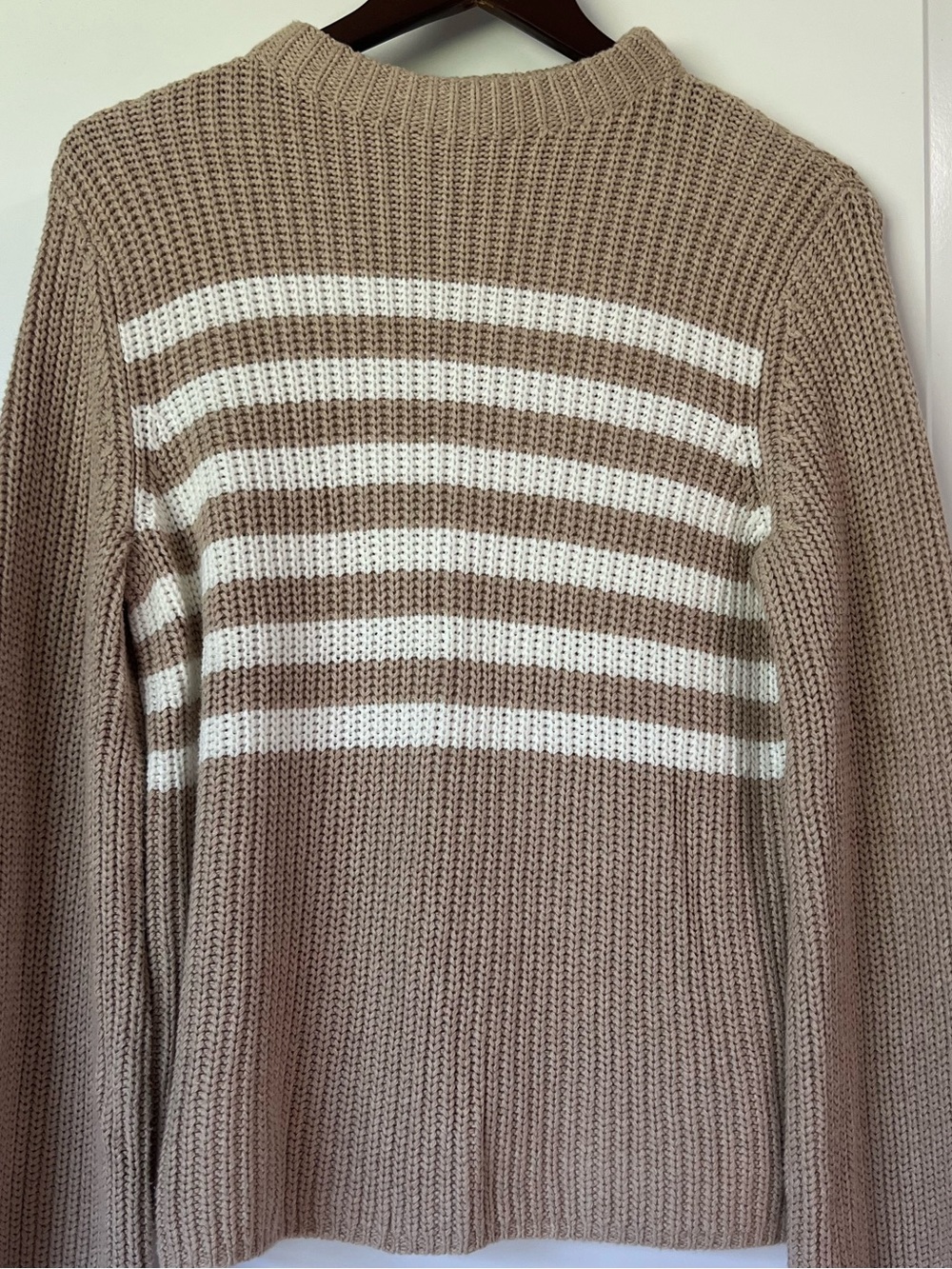 GAP 100% Cotton Beige Striped Knit Pullover Sweater Tan White Womens M Medium